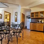 Silver Coast Pool & Villa Arnal