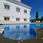 Silver Coast Pool & Villa *