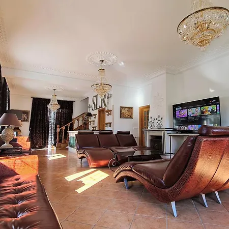 Silver Coast Pool&resort Villa Arnal