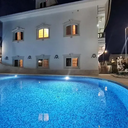 Silver Coast Pool & ヴィラ *