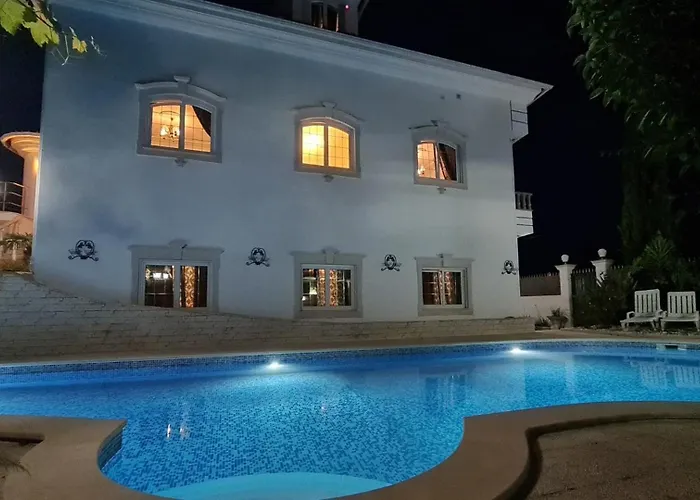 Silver Coast Pool&resort Arnal