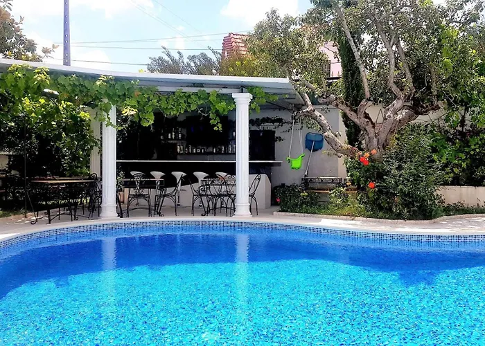 Villa Silver Coast Pool&resort *