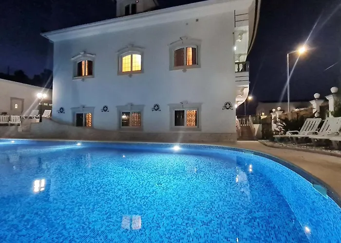 Silver Coast Pool&resort Villa *